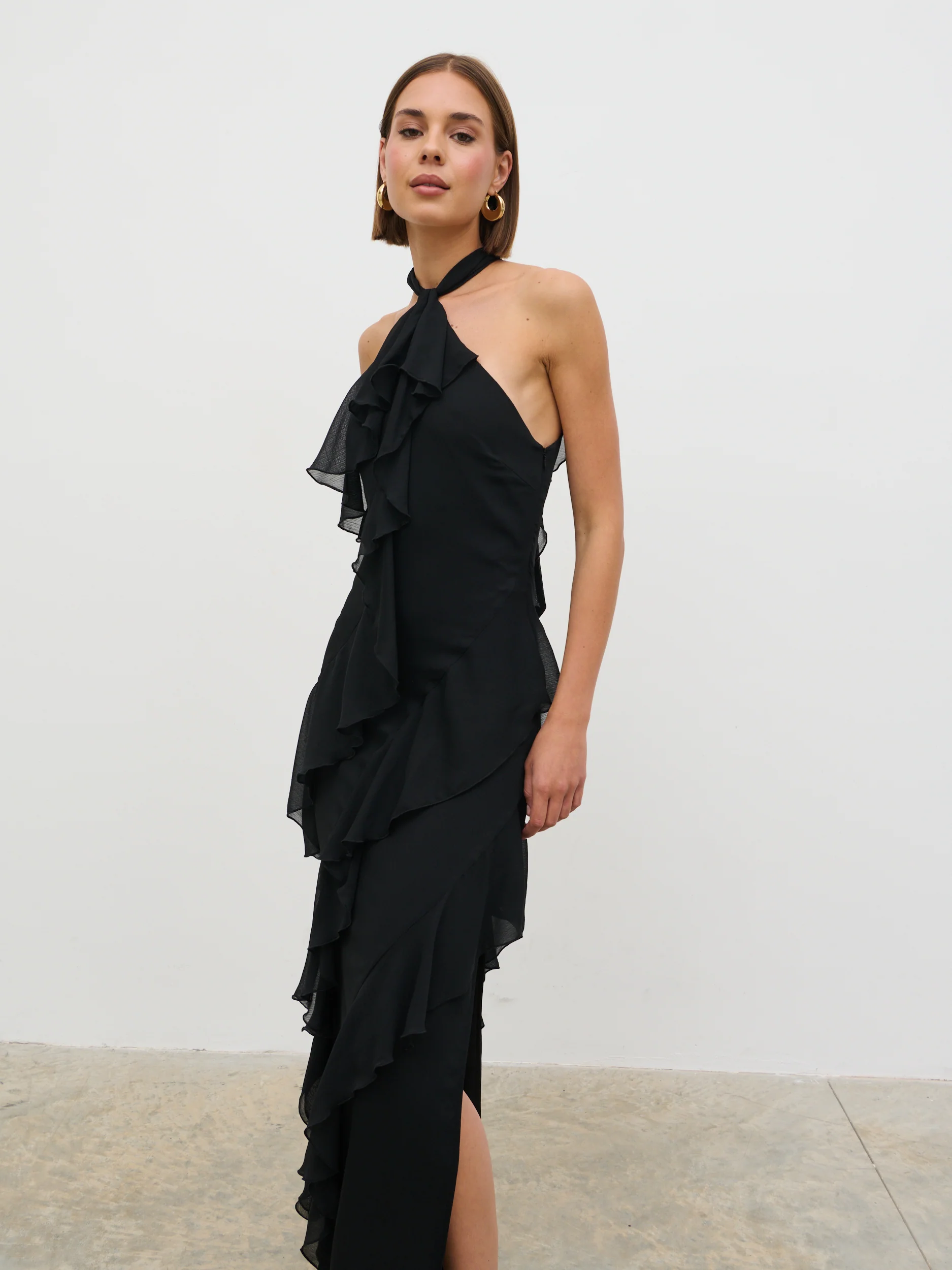 Aria Halter Neck Ruffle Maxi Dress - Black
