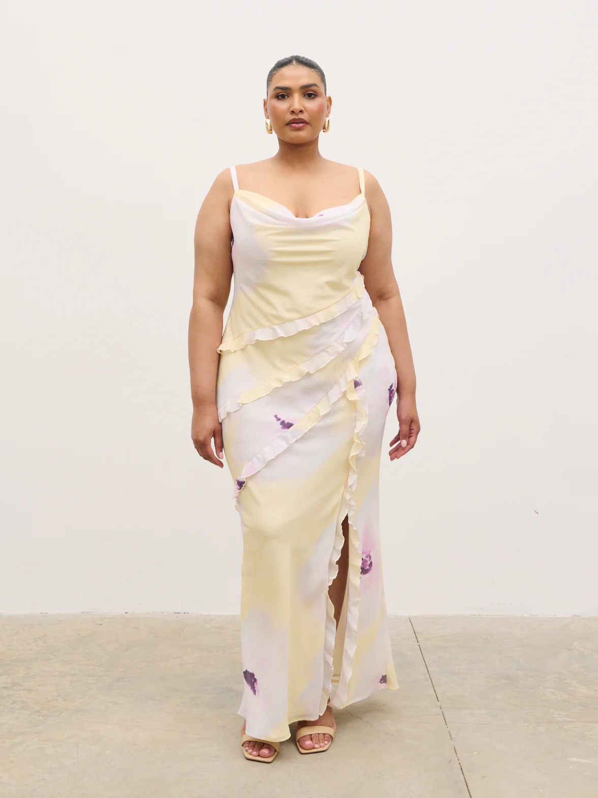 Constance Ruffle Maxi Dress Curve - Watercolour Poppy
