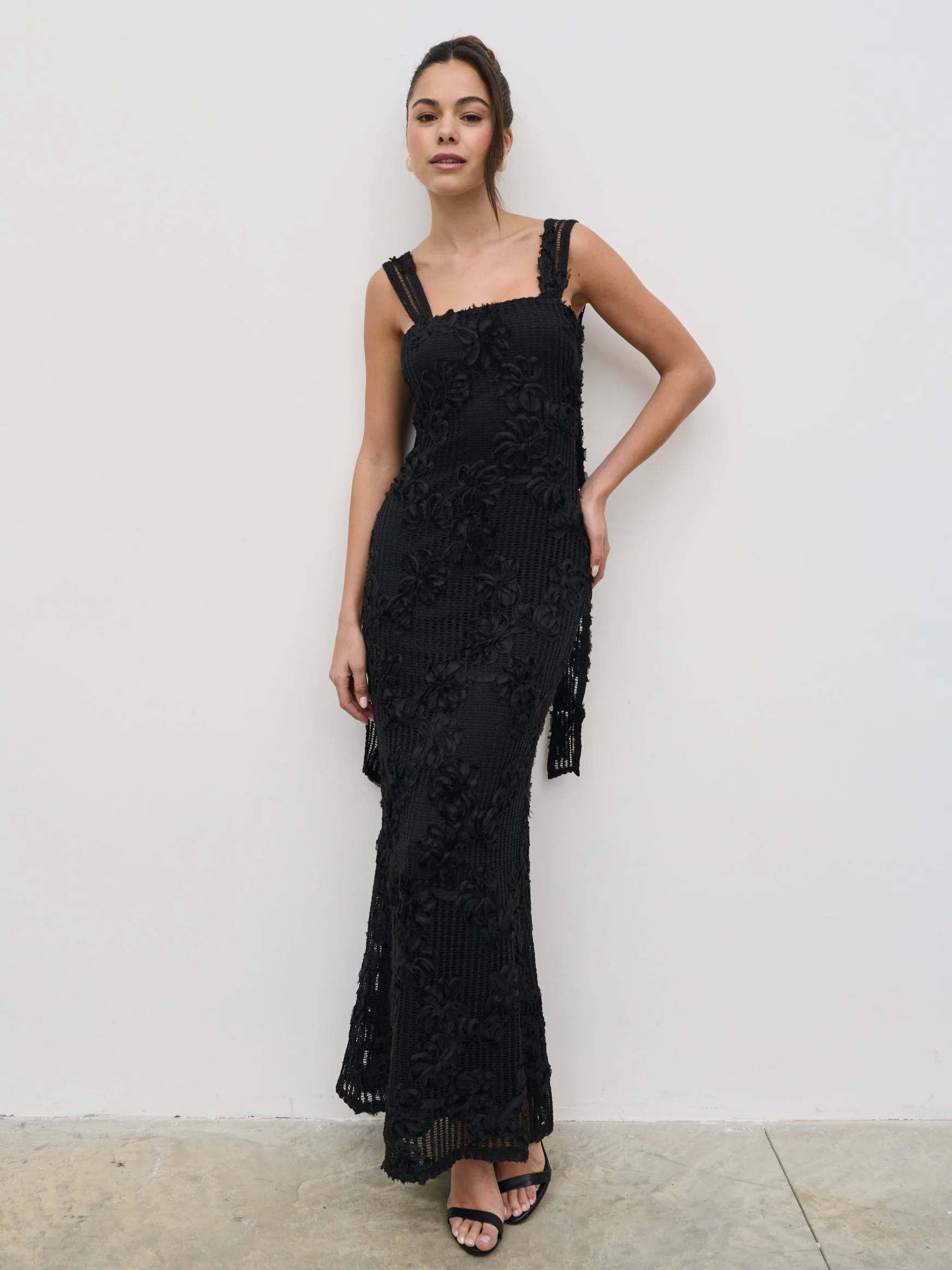 Gigou Crochet Floral Maxi Dress - Black