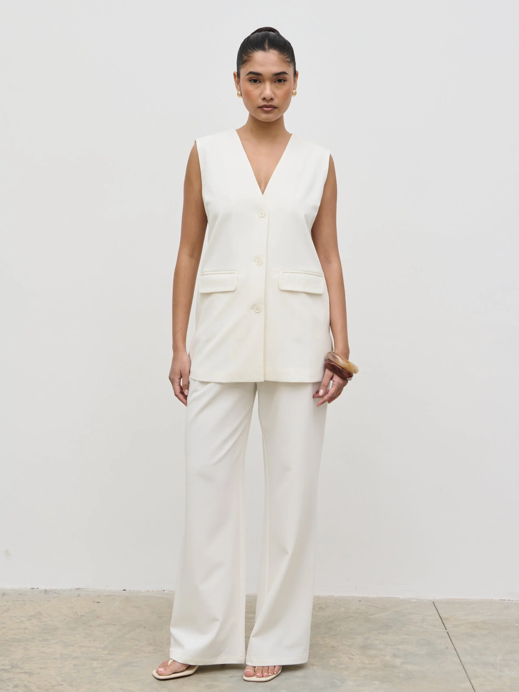 Harlee Sleeveless Waistcoat - Cream