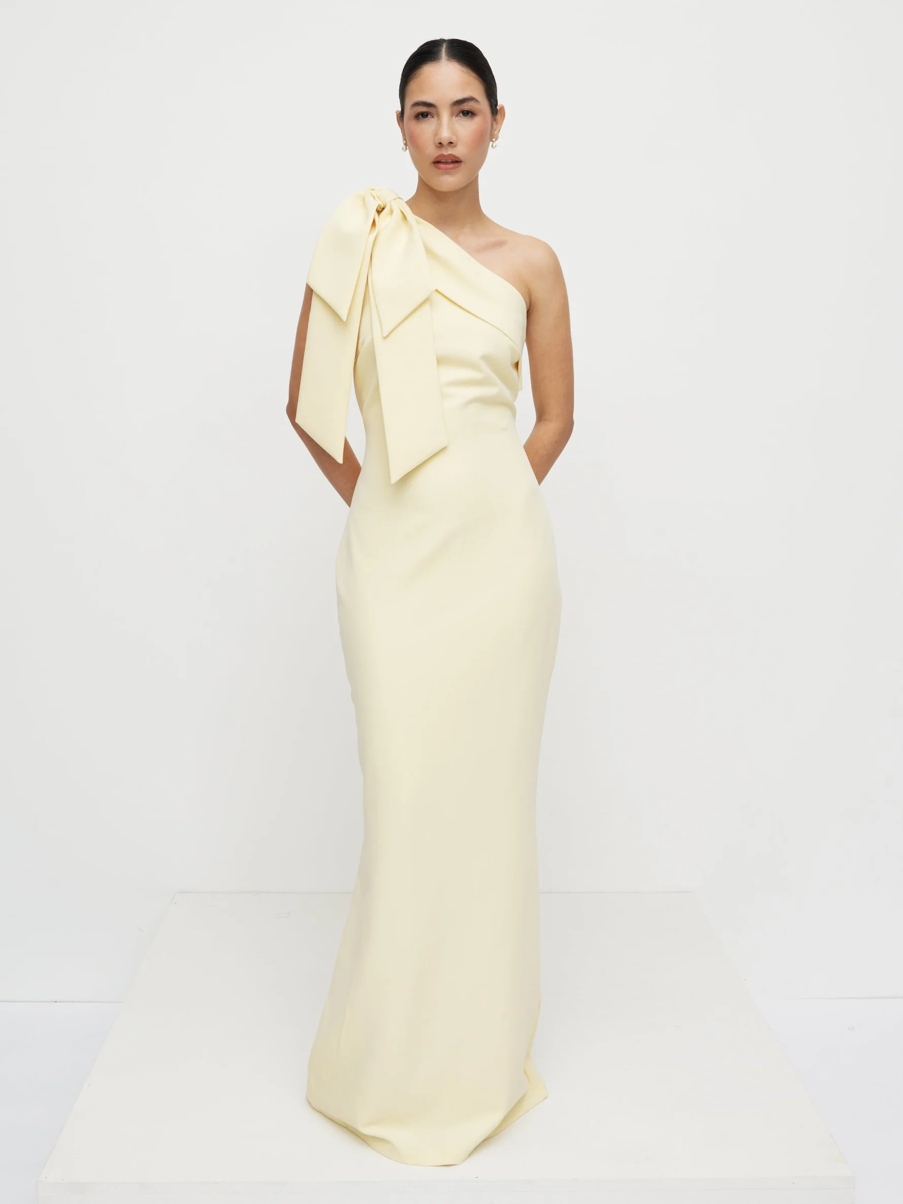 Nevaeh One Shoulder Crepe Maxi Dress - Lemon